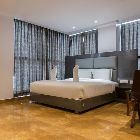 Hotel Hills Tirupattur Tiruppatur Екстер'єр фото