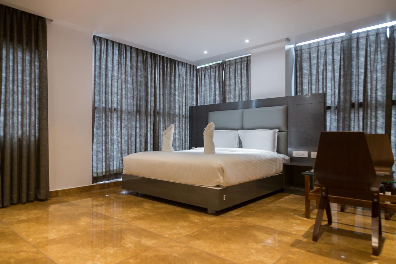 Hotel Hills Tirupattur Tiruppatur Екстер'єр фото
