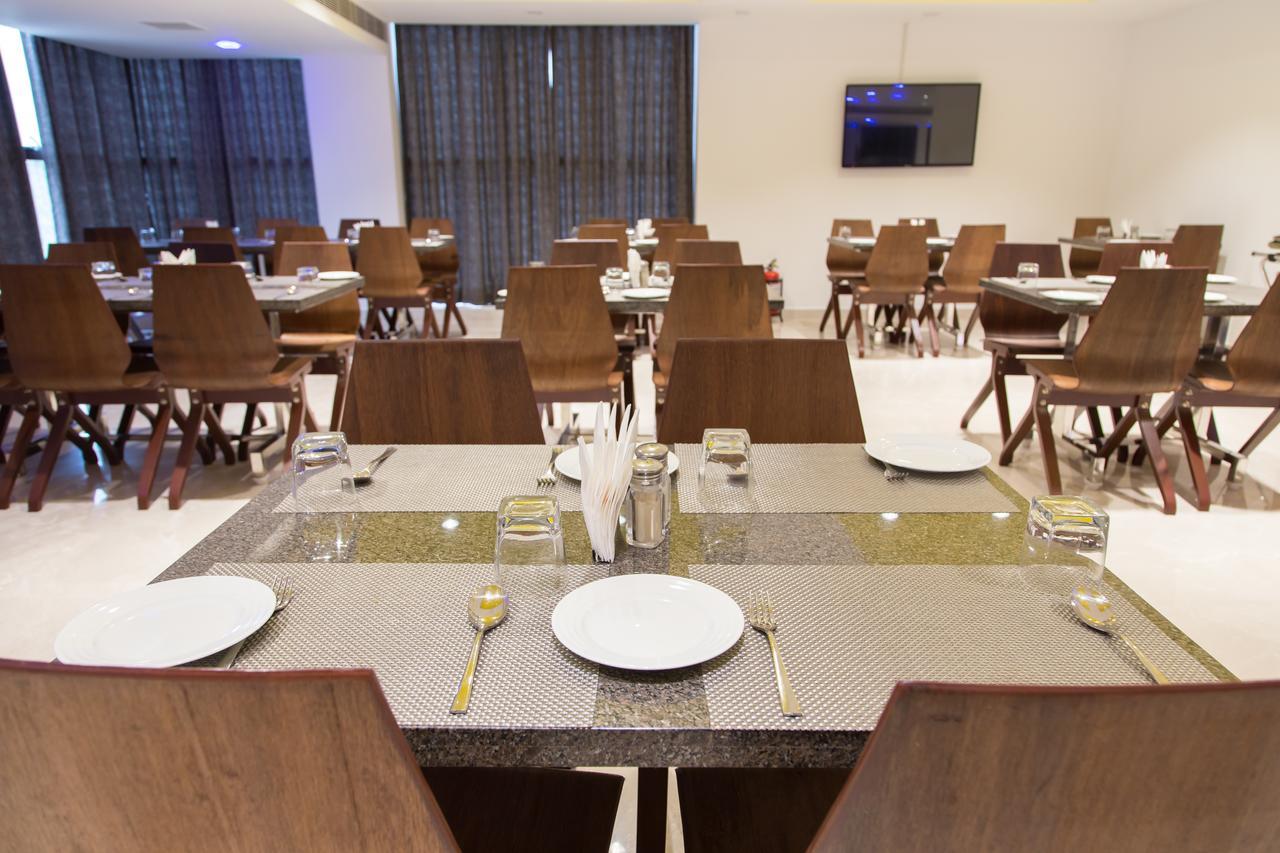 Hotel Hills Tirupattur Tiruppatur Екстер'єр фото