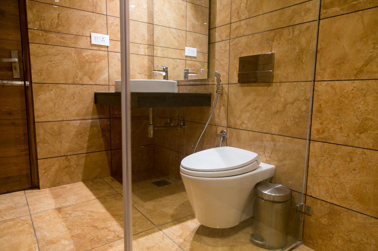 Hotel Hills Tirupattur Tiruppatur Екстер'єр фото